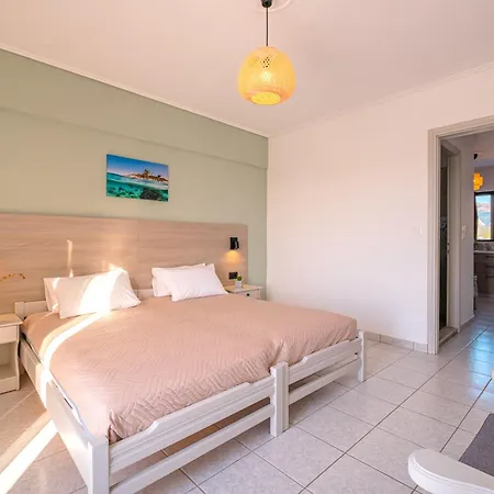 安西亚公寓酒店