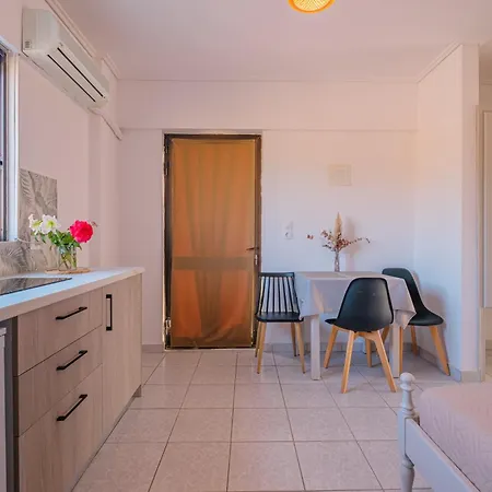 Lägenhetshotell Anthia 3*