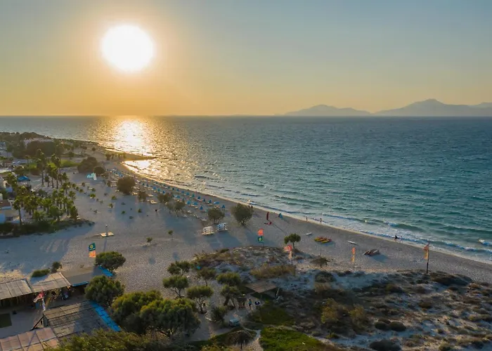 安西亚公寓酒店