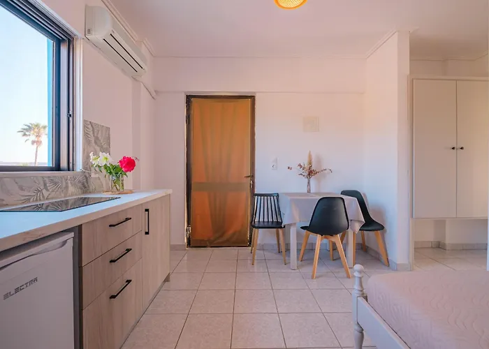 Aparthotel Anthia 3*