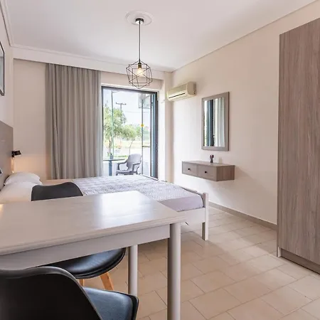 מלון דירות Anthia